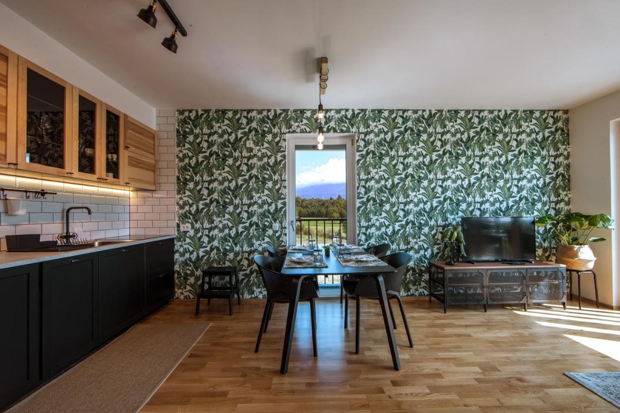 Jungle Mesh Lux Apartment Μπλεντ Εξωτερικό φωτογραφία